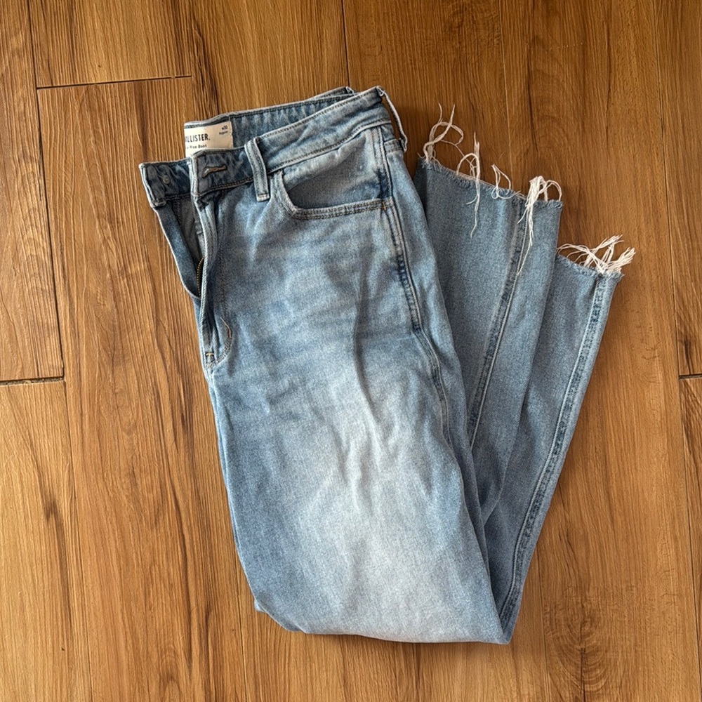 Hollister Mid-Rise Bootcut Jeans